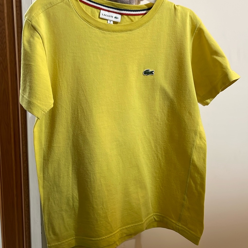 Boys tee, size 8